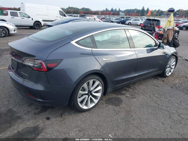 2019 TESLA MODEL 3 5YJ3E1EBXKF453481 Photo 3
