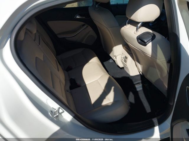 2016 MERCEDES-BENZ GLA 250 WDCTG4EB8GJ270800 Photo 7