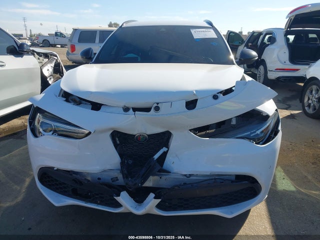 ZASPAKBN8L7C95531 Alfa Romeo Stelvio Ti Awd