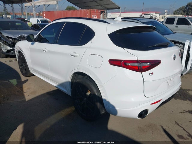 ZASPAKBN8L7C95531 Alfa Romeo Stelvio Ti Awd