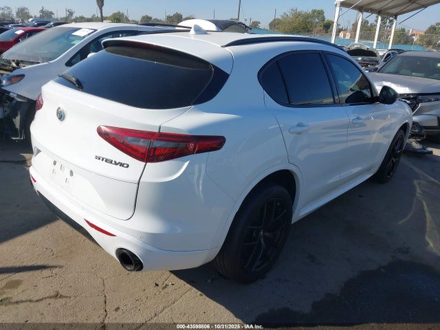 ZASPAKBN8L7C95531 Alfa Romeo Stelvio Ti Awd