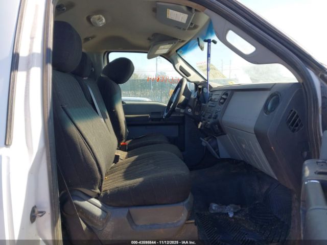 2011 FORD F-350 1FTRF3B63BEB19143 Photo 4