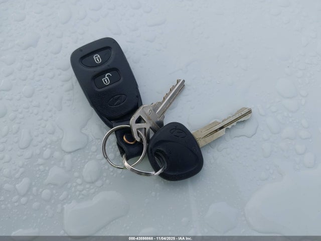 Продаж на аукціоні авто 2008 Hyundai Accent Gls, vin: KMHCN46CX8U271073, номер лоту: 43598868