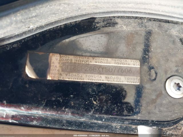 2000 LEXUS ES 300 JT8BF28GXY5077606 Photo 8