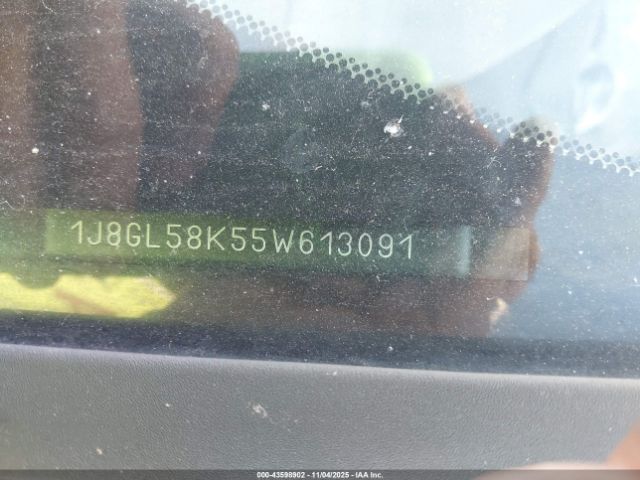 2005 JEEP LIBERTY 1J8GL58K55W613091 Photo 8