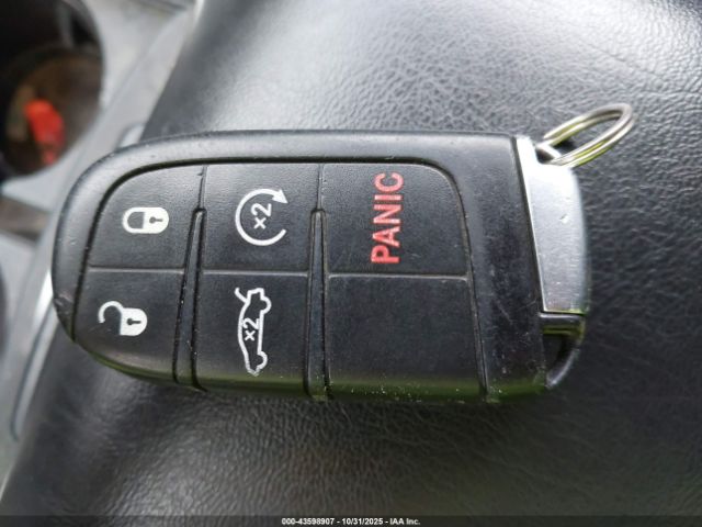 2015 CHRYSLER 300 2C3CCARG2FH746890 Photo 10