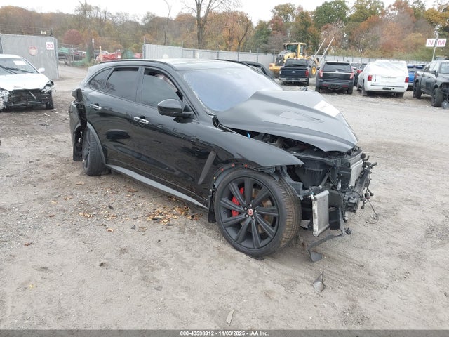 2019 JAGUAR F-PACE SADCZ2EE3KA615498