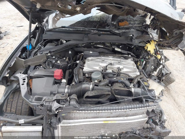 2019 JAGUAR F-PACE SADCZ2EE3KA615498 Photo 9