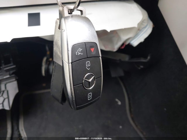 Продаж на аукціоні авто 2021 Mercedes-benz Glb 250 4matic, vin: W1N4M4HB7MW097020, номер лоту: 43598917