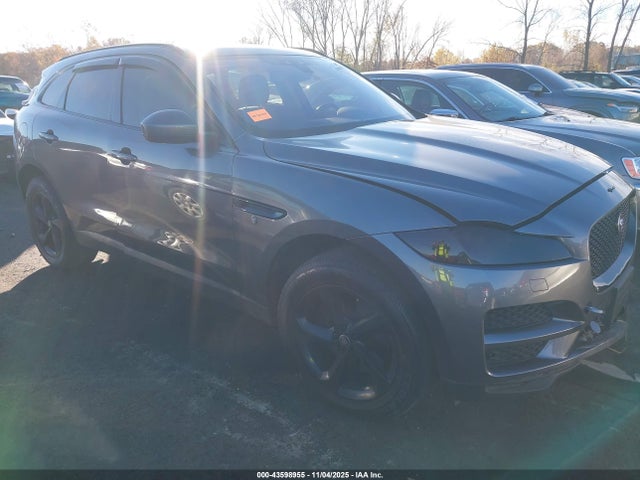 2017 JAGUAR F-PACE SADCJ2BV0HA890167 Photo 0