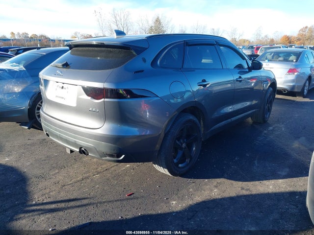 2017 JAGUAR F-PACE SADCJ2BV0HA890167 Photo 3