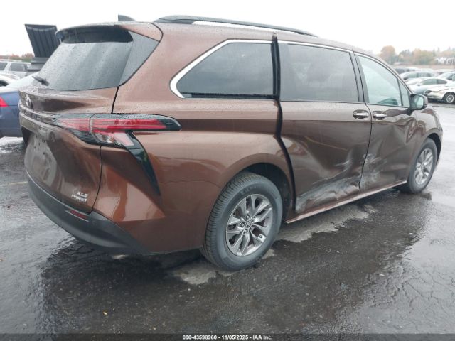 2021 TOYOTA SIENNA 5TDJRKEC6MS020054 Photo 3