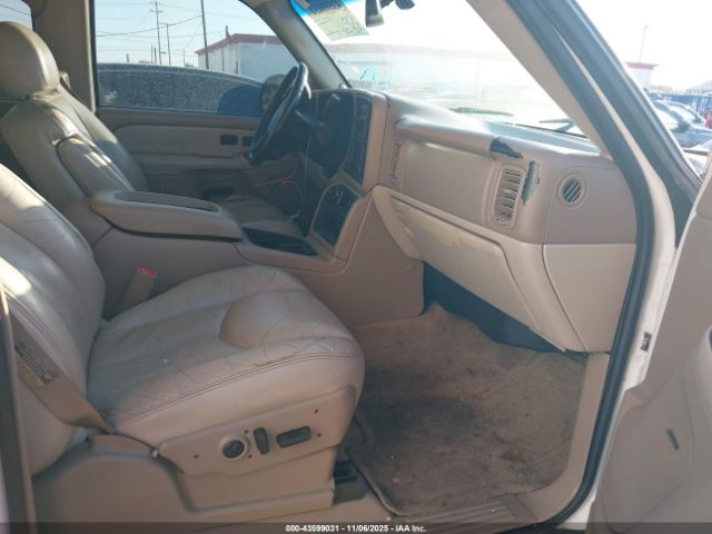 2003 GMC YUKON XL 1500 1GKEC16Z93J238831 Photo 4