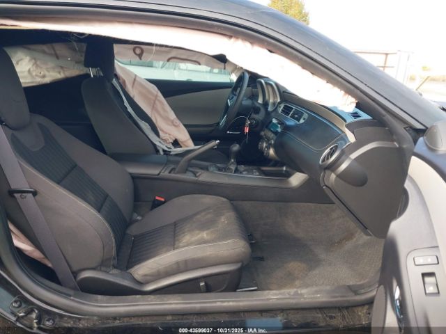 2015 CHEVROLET CAMARO 2G1FA1E33F9301157 Photo 4