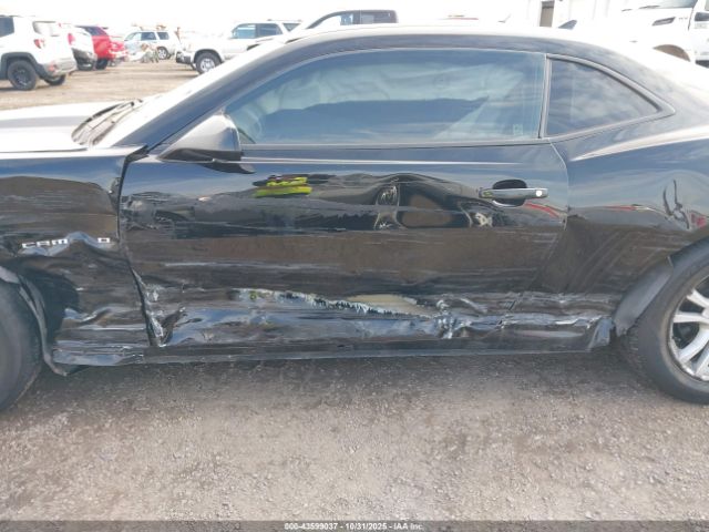 2015 CHEVROLET CAMARO 2G1FA1E33F9301157 Photo 5