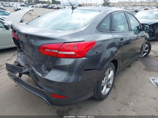 2018 FORD FOCUS 1FADP3FEXJL300524 Photo 3