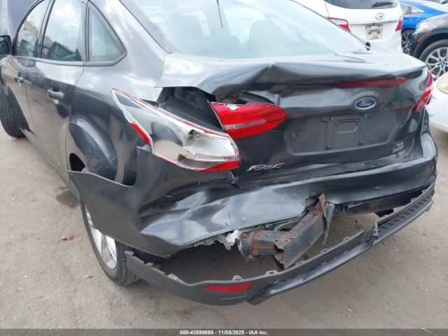 2018 FORD FOCUS 1FADP3FEXJL300524 Photo 5