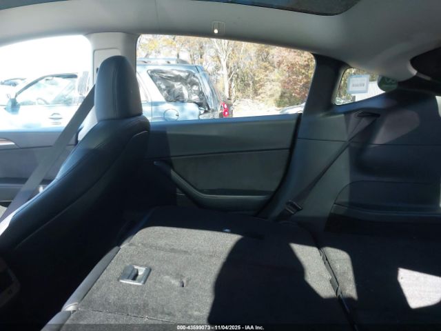2023 TESLA MODEL Y 7SAYGAEE4PF921547 Photo 7
