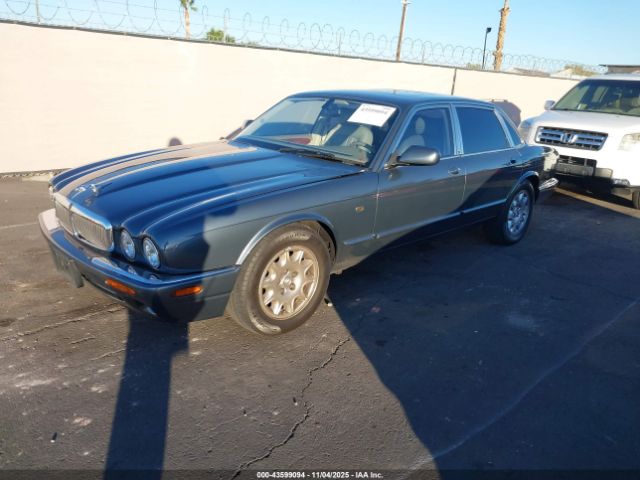 2000 JAGUAR XJ8 SAJDA14C7YLF14015 Photo 1