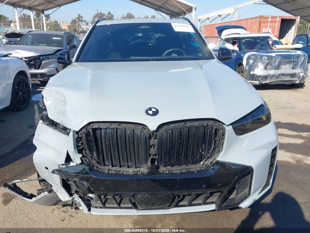 5UX23EU03R9V18599 BMW X5 Xdrive40i