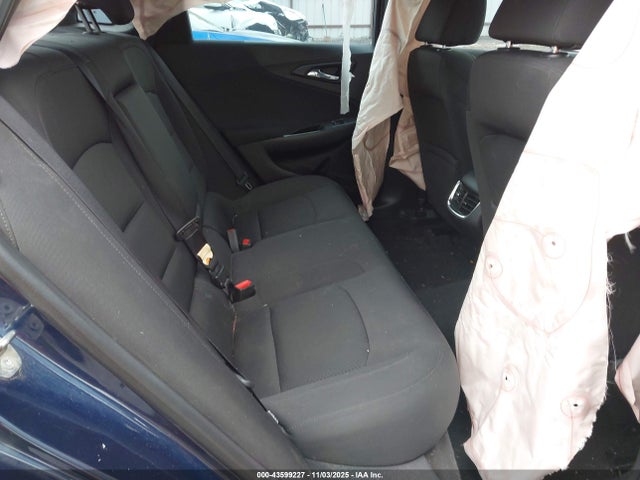 1G1ZF5SX5GF186342 Chevrolet MALIBU 2LT