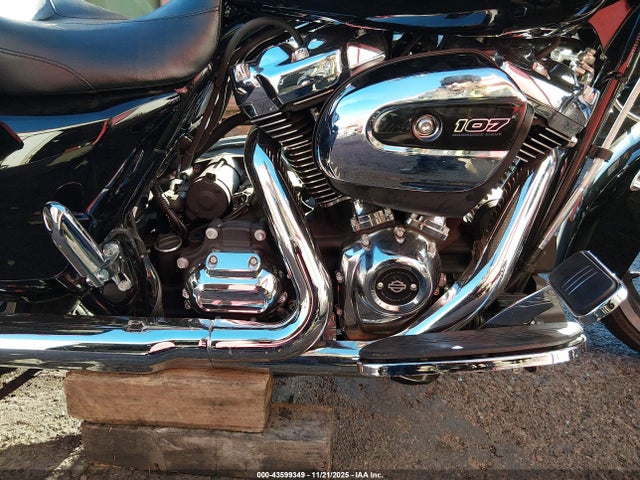 2023 HARLEY-DAVIDSON FLTRX 1HD1KHC10PB661316 Photo 7