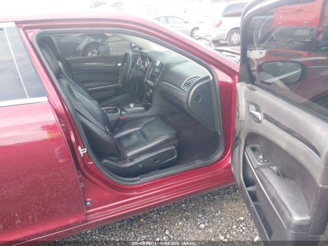 2018 CHRYSLER 300 2C3CCARG7JH338684 Photo 4