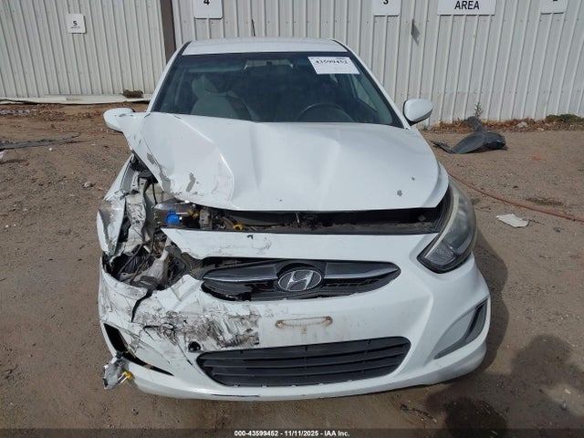 KMHCT5AEXGU246032 Hyundai ACCENT SE