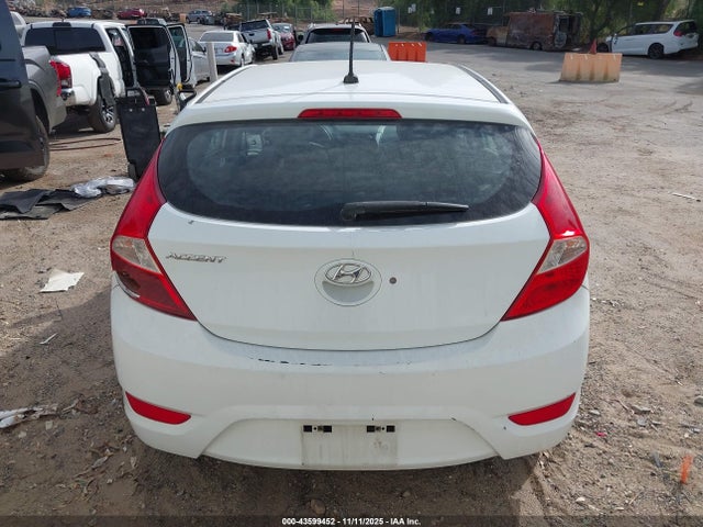KMHCT5AEXGU246032 Hyundai ACCENT SE