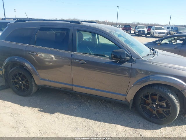3C4PDCBB8KT773159 Dodge JOURNEY SE