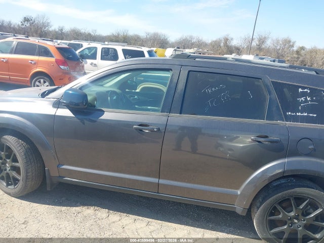 3C4PDCBB8KT773159 Dodge JOURNEY SE