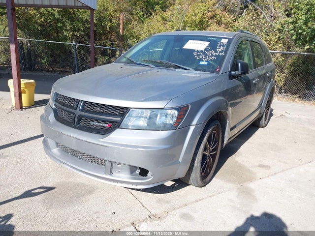 Dodge JOURNEY SE 2018 3C4PDCAB7JT303415 Image 2