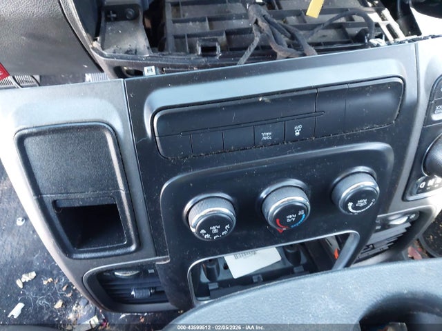 Aukcja sprzedaży 2015 Ram 1500 Express, vin: 1C6RR7KTXFS511670, numer aukcji: 43599512