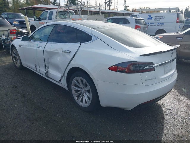43599547 :رقم المزاد ، 5YJSA1E26GF162474 vin ، 2016 Tesla Model S 60d/70d/75d/85d/90d مزاد بيع