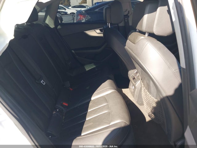 WAUGNAF41HN060378 Audi A4 2.0t Premium
