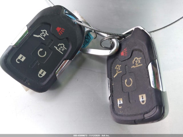 1GKS2GKC4JR338750 GMC Yukon Xl Slt