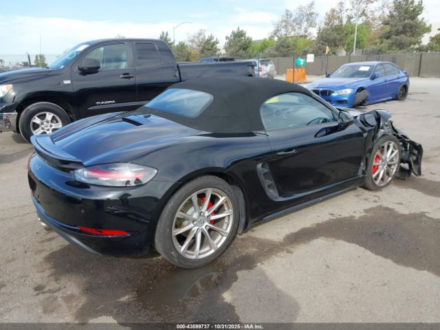 2017 PORSCHE 718 BOXSTER WP0CB2A89HS241269 Photo 3