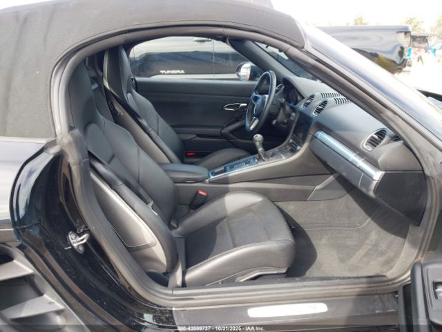 2017 PORSCHE 718 BOXSTER WP0CB2A89HS241269 Photo 7