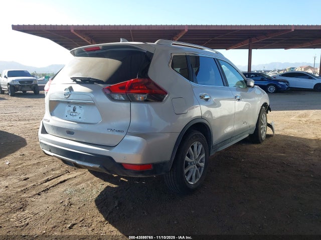 Продажа на аукционе авто 2020 Nissan Rogue Sv Intelligent Awd, vin: JN8AT2MVXLW102618, номер лота: 43599765