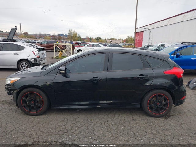 Ford FOCUS SE 2015 1FADP3K23FL342116 Image 15