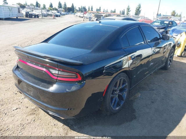 2C3CDXBG9LH187862 Dodge Charger Sxt Rwd