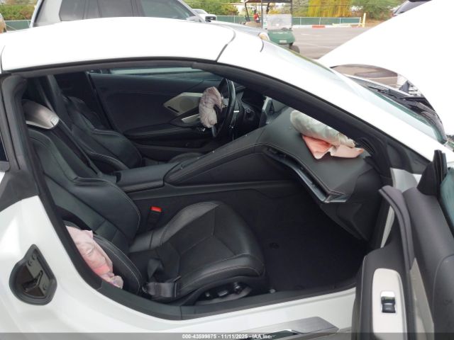 2021 CHEVROLET CORVETTE STINGRAY 1G1YB2D44M5106619 Photo 4