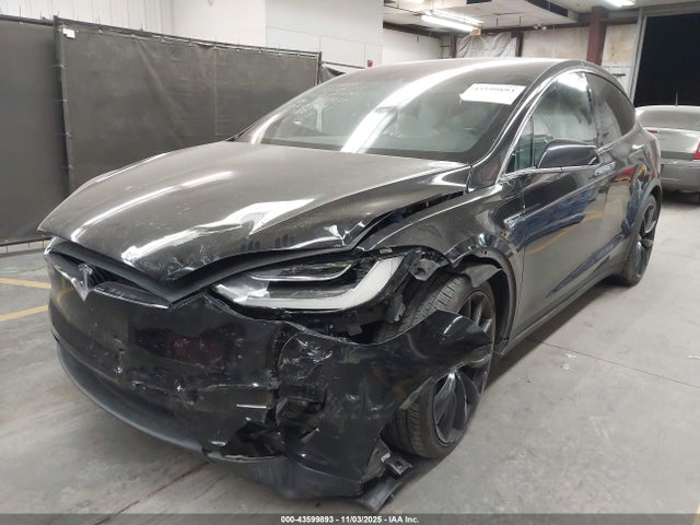 2016 TESLA MODEL X 5YJXCBE28GF013053 Photo 1