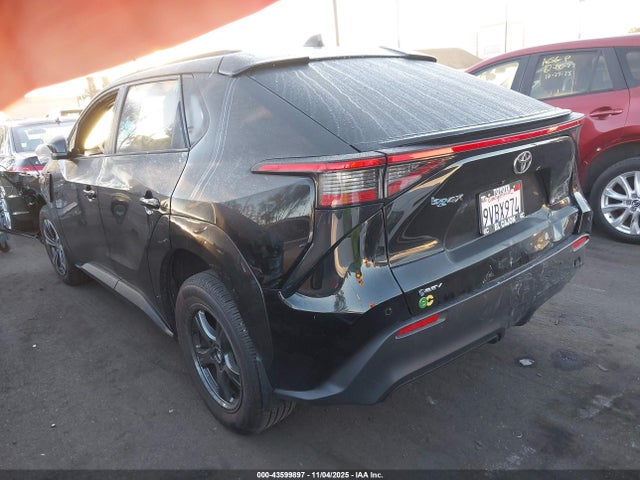 Toyota BZ4X XLE 2025 JTMAAAAA6SA066970 Image 16