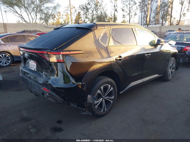 Toyota BZ4X XLE 2025 JTMAAAAA6SA066970 Image 17