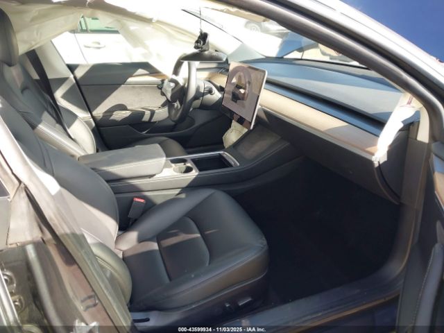 2022 TESLA MODEL 3 5YJ3E1ECXNF166994 Photo 4