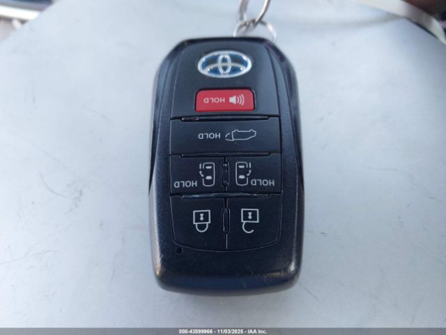 2022 TOYOTA SIENNA 5TDJRKEC2NS097036 Photo 10