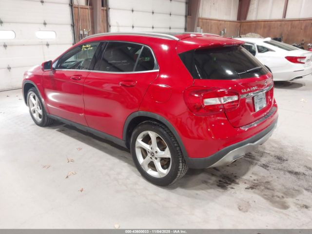 2018 MERCEDES-BENZ GLA 250 WDCTG4GB5JJ512964 Photo 2