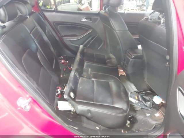 2018 MERCEDES-BENZ GLA 250 WDCTG4GB5JJ512964 Photo 7