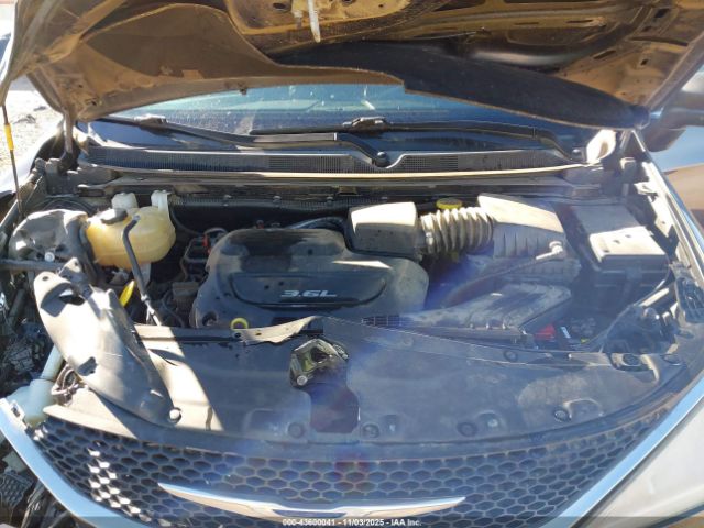 2017 CHRYSLER PACIFICA 2C4RC1BG3HR527675 Photo 9